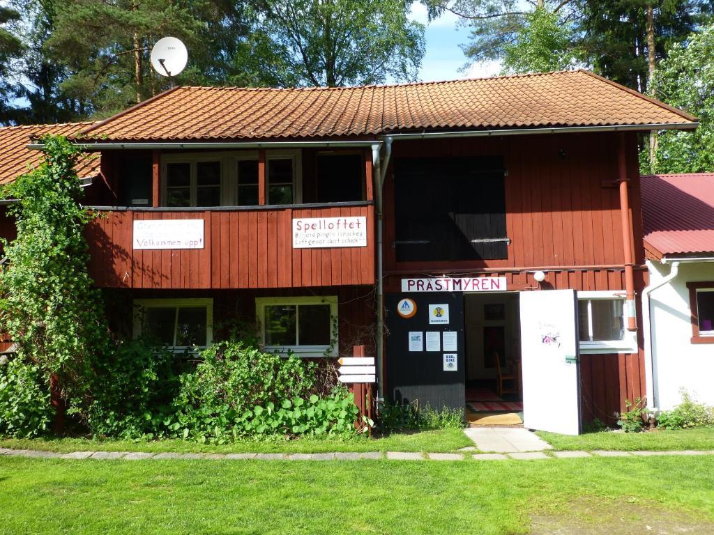 Praestmyrens Vandrarhem Ransäter Exterior foto